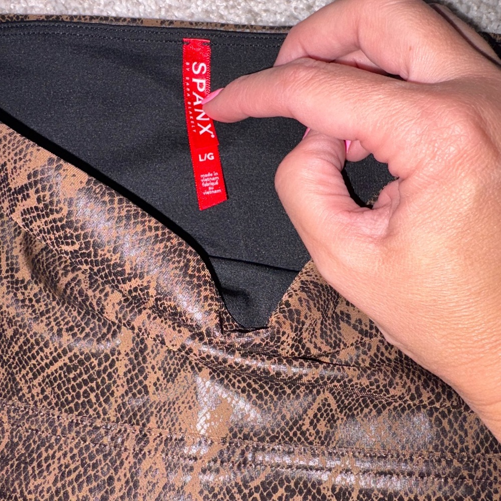 SPANX Faux Leather Snakeskin Brown Leggings - Picture 4 of 7